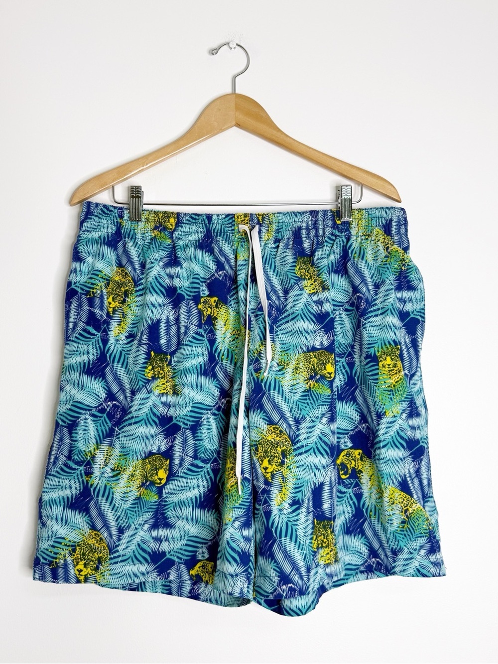 Chubbies Jaguar Jungle Swim Trunks Men’s 2XL Tropical Lined Shorts